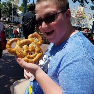 Meet your Posher, Mandy